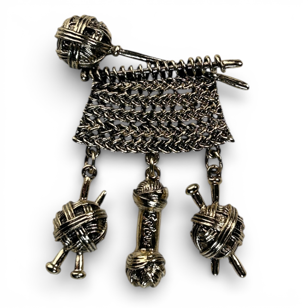 Broche Tricot
