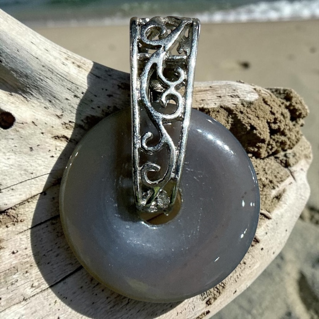 Pendentif Donut Harmonie Minérale (Calcedoine)
